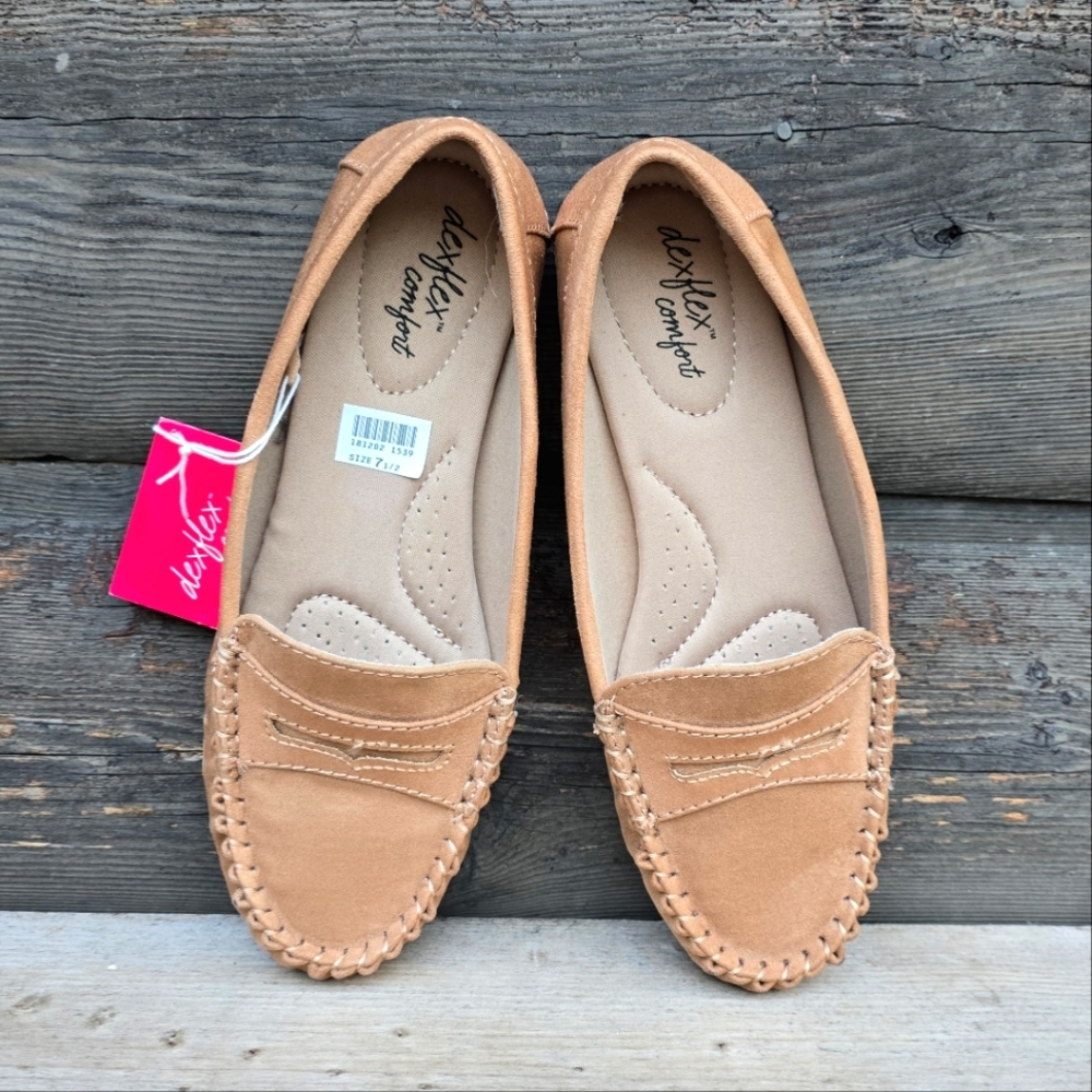 Dexflex Comfort NEW Dayzy Preppy Minimalist Comfort Moc Toe Penny Loafers 7.5M